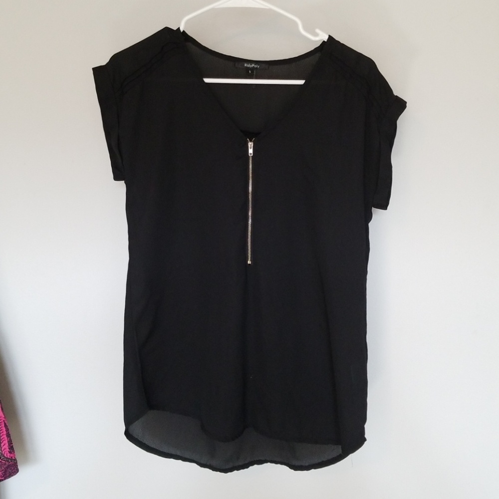 Black shirt